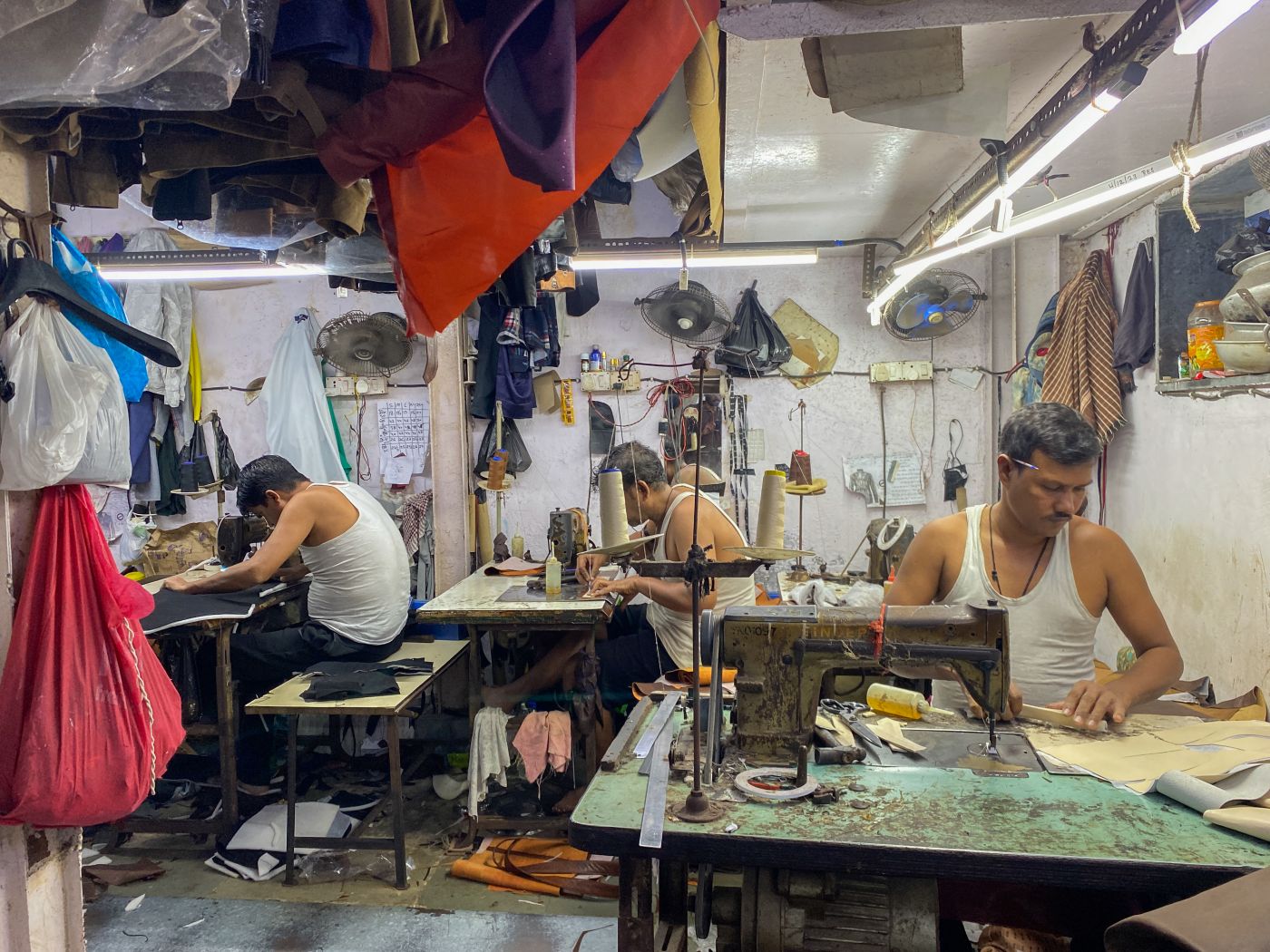 Khurshid's Bhai's workshop in full-force