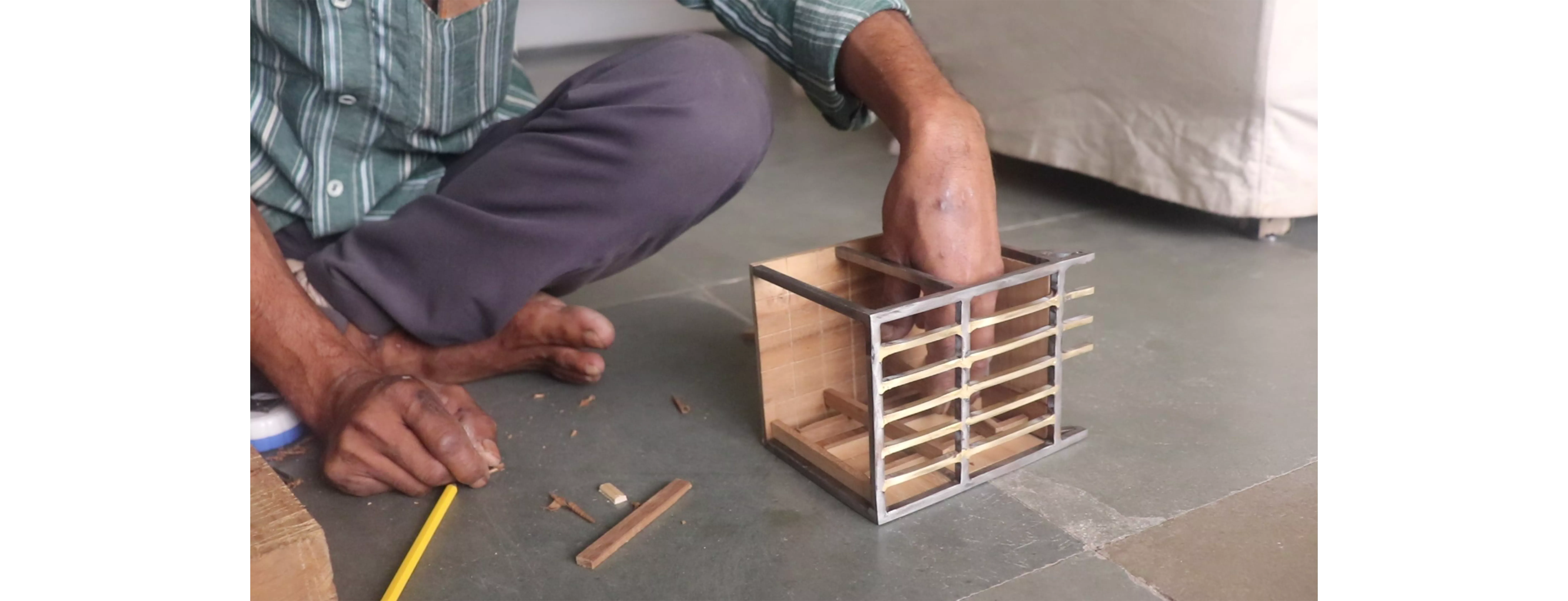 Manoj whose main work is making interiors for actual houses, paid special attention to the interiors of this house. 